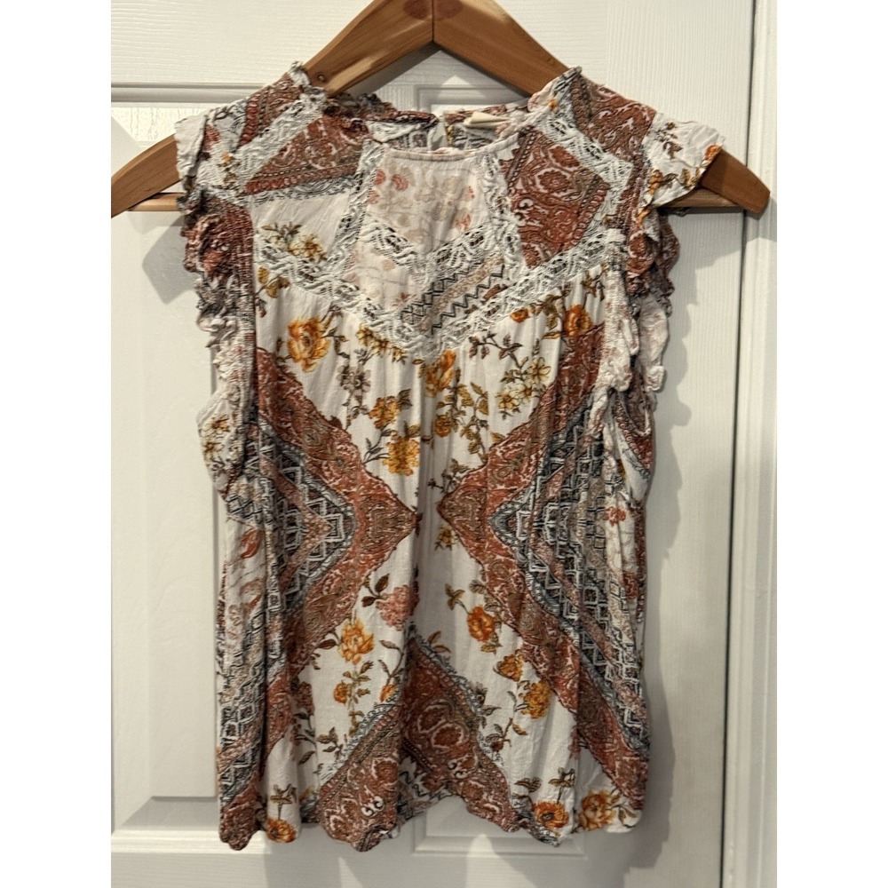 Good Hart Women's Floral Woven Rayon Lace Ruffle V-Neck Blouse S Boho Cottage